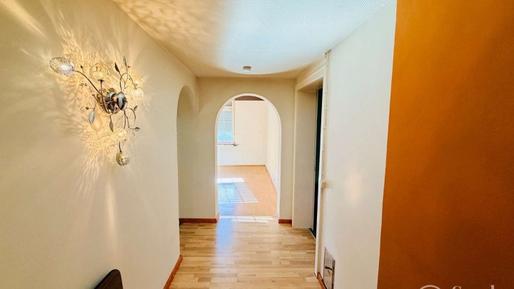 Charaktervolle 4ZKB Wohnung für Kreative & Freigeister - Saarbrücken am Waldrand
