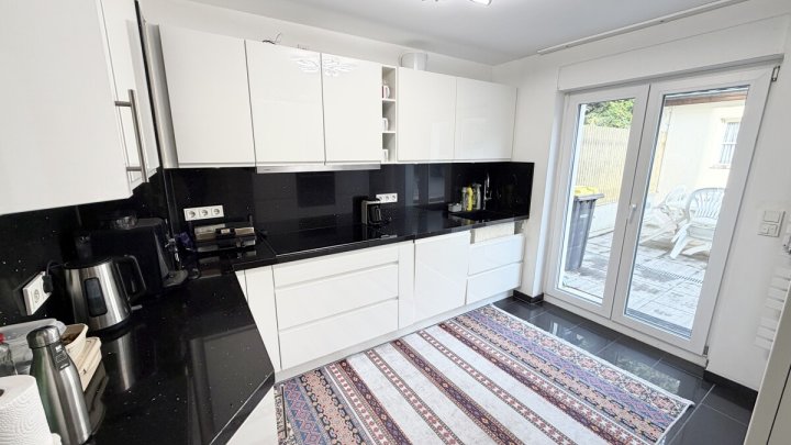 Gepflegtes Einfamilienhaus mit Garten & Garage in Merzig