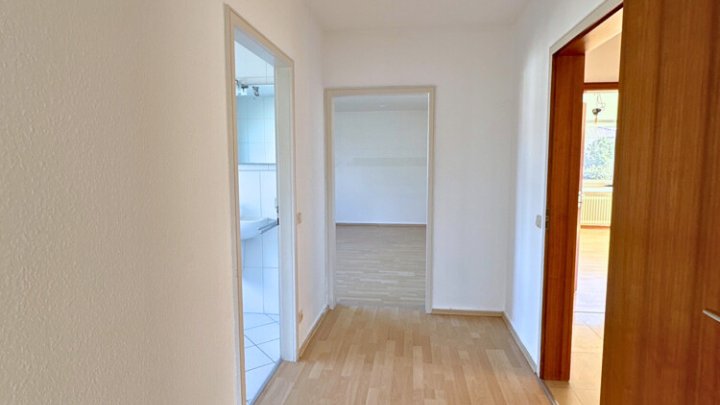 Großzügige 4 ZKB Wohnung mit Balkonn & Stellplatz in Dudweiler-Süd