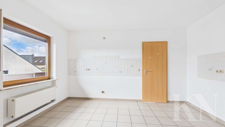 Großzügige 3-Zimmer-Dachgeschosswohnung mit Balkon in Püttlingen