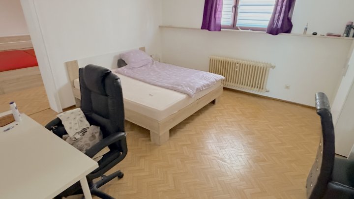 Ein-Zweifamilienhaus in zentraler Lage  mit Gartenweitblick nach Püttlingen
