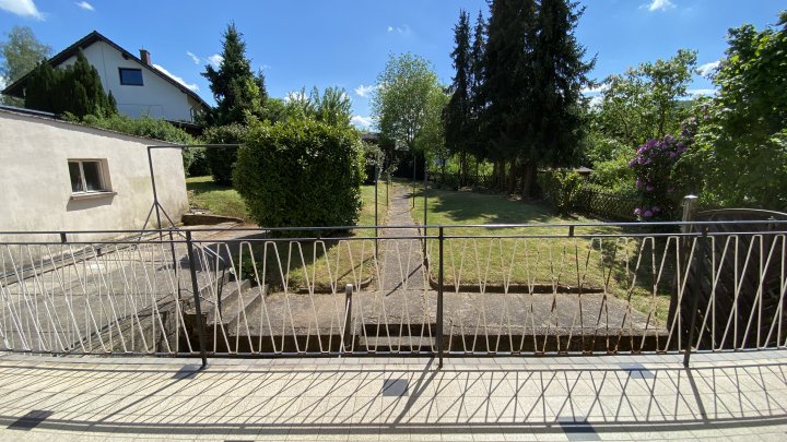 Freistehendes Einfamilienhaus in Lebach – sonnige Südlage - Kein OT