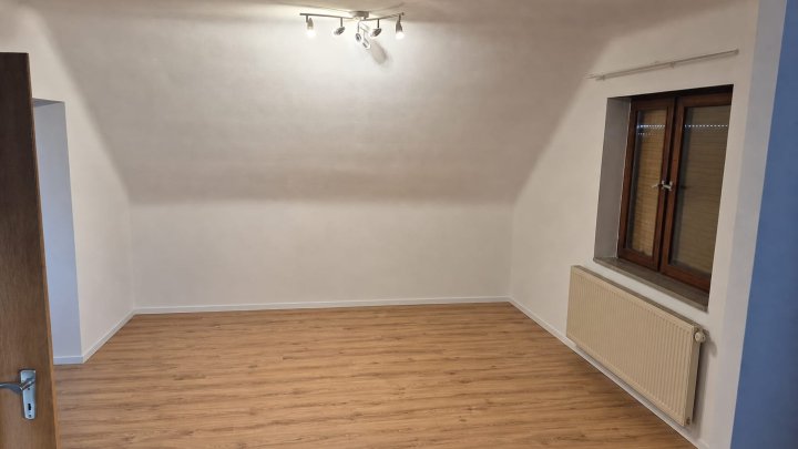 Freistehendes Einfamilienhaus in Lebach – sonnige Südlage - Kein OT