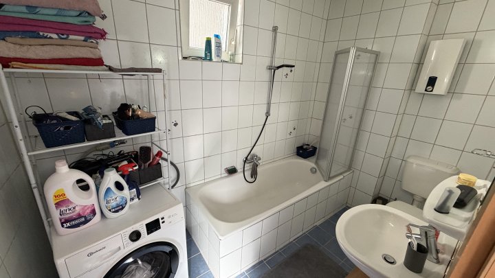 Attraktives Mehrfamilienhaus mit 5 Wohneinheiten und Entwicklungspotenzial in Sulzbach