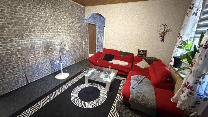 Interessantes Mehrfamilienhaus mit 5 Wohneinheiten und Entwicklungspotenzial in Sulzbach
