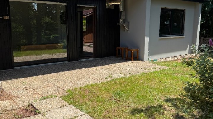 Freistehender Bungalow ! 2026 renoviert, in der Nähe des Losheimer Stausees und  inmitten der Natur!