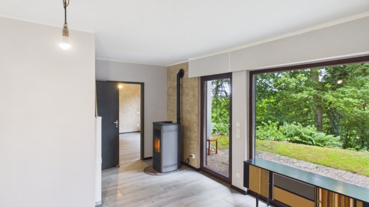 Freistehender Bungalow ! 2026 renoviert, in der Nähe des Losheimer Stausees und  inmitten der Natur!