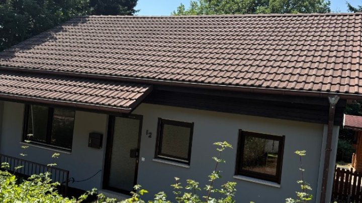 Idyllisch gelegener Bungalow nahe dem Stausee Losheim – Renoviert, bezugsfertig, VB 229.000 €