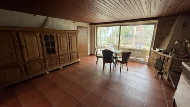 Großzügiges Einfamilienhaus mit flexibler Nutzung als Zwei- oder Mehrfamilienhaus in Kordel