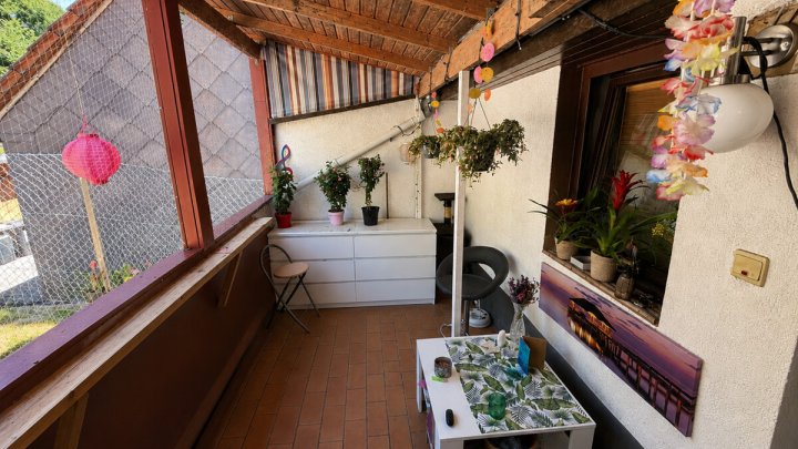Freistehendes Wohnhaus mit drei separat nutzbaren Wohneinheiten