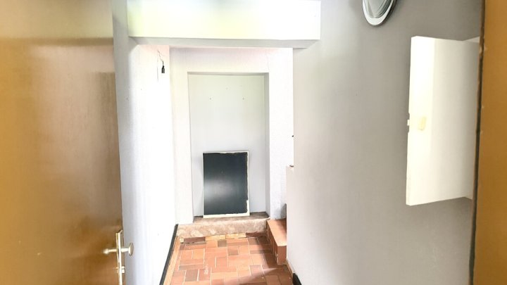 Freistehendes Wohnhaus mit drei separat nutzbaren Wohneinheiten