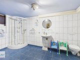 Badezimmer KG