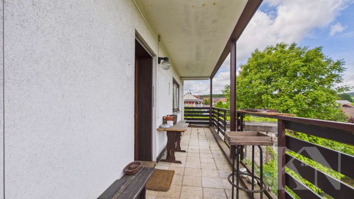 Viel Platz für die Familie: Freistehendes Ein- bis Zweifamilienhaus mit Garten in Quierschied!