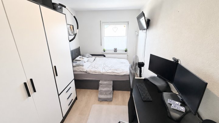 Gepflegte 3-Zimmer-Dachgeschosswohnung mit Balkon in zentraler Lage von Losheim am See