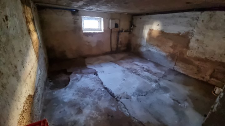 Modernisiertes Einfamilienhaus in kleiner Nebenstraße von Püttlingen