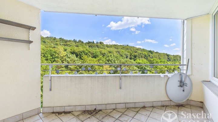 Großzügige 4-ZKB-Wohnung mit Loggia in ruhiger Lage nahe Universität & CISPA - Dudweiler Saarbrücken