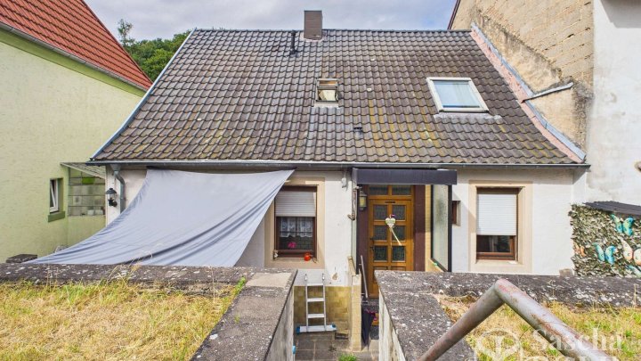 Bezugsfrei ab 01.11.26 - 4-Zimmer-Einfamilienhaus mit Terrasse und Garten in St. Ingbert-Elsterstein