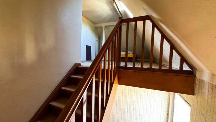 IM KLINGELTAL - Freist. 2-Fam. Haus mit Garten und Garage in Zweibrücken-Ixheim