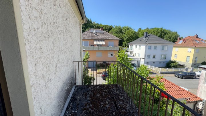 IM KLINGELTAL - Freist. 2-Fam. Haus mit Garten und Garage in Zweibrücken-Ixheim