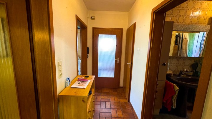 IM KLINGELTAL - Freist. 2-Fam. Haus mit Garten und Garage in Zweibrücken-Ixheim
