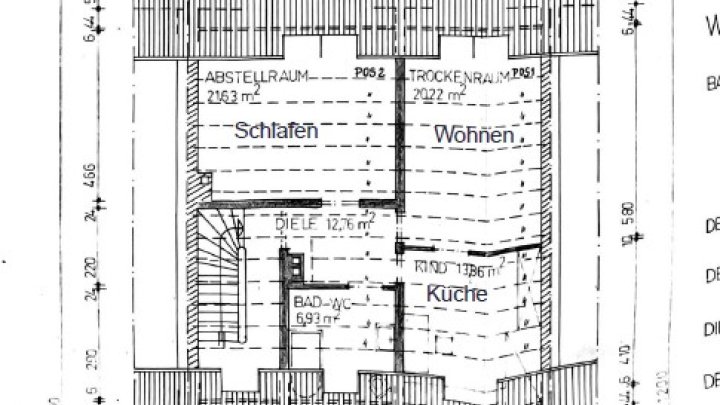 Großzügiges Einfamilienhaus mit Garage und kleinem Garten