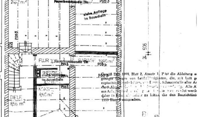 Großzügiges Einfamilienhaus mit Garage und kleinem Garten