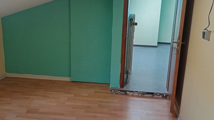 NIEDERSIMTEN - Schöne 3-ZKB mit Dachterrasse in 66955 Pirmasens