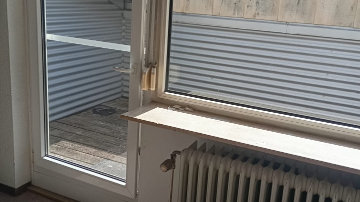 NIEDERSIMTEN - Schöne 3-ZKB mit Dachterrasse in 66955 Pirmasens