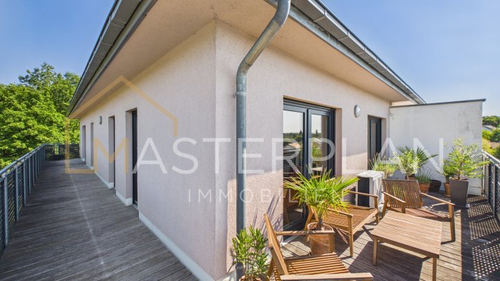 Moderne Penthousewohnung mit Weitblick