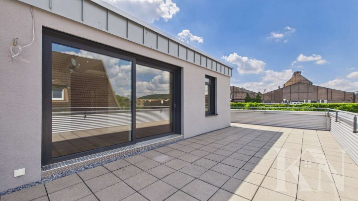 Exklusives Penthouse mit großzügiger Dachterrasse – stilvoll wohnen über den Dächern von Brebach