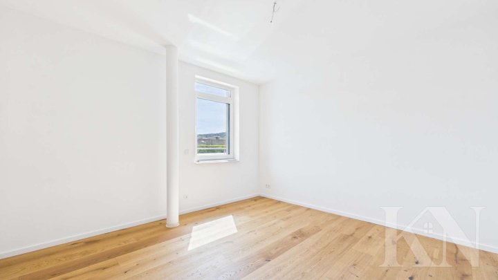 Exklusives Penthouse mit großzügiger Dachterrasse – stilvoll wohnen über den Dächern von Brebach