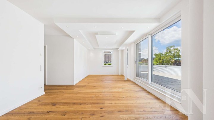 Exklusives Penthouse mit großzügiger Dachterrasse – stilvoll wohnen über den Dächern von Brebach