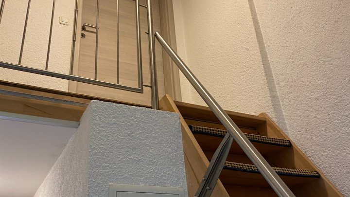 Freistehendes Zweifamilienhaus mit großem Grundstück - ideal für Tierliebhaber