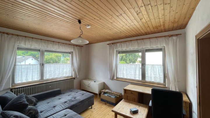 Schöne Doppelhaushälfte in Schönenberg Kübelberg