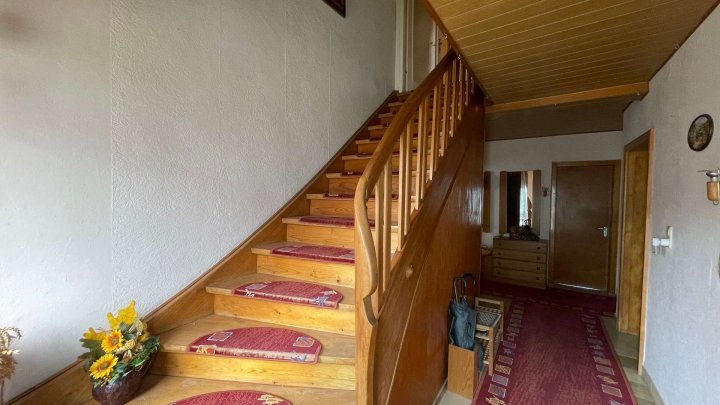 Schöne Doppelhaushälfte in Schönenberg Kübelberg