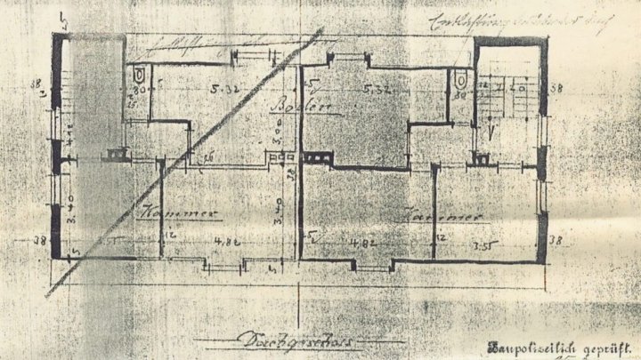 2-3 Familienhaus mit Einfahrt und Garagen in guter Lage von Fechingen