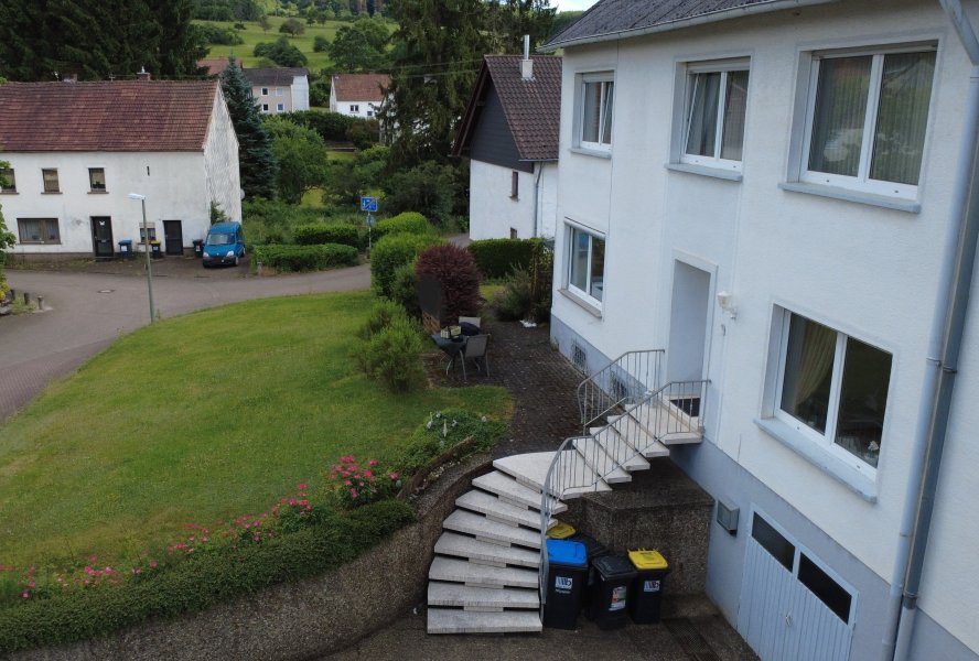 Vorderansicht Garten