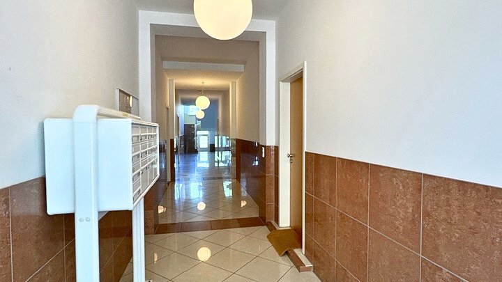 2 ZKB Wohnung mit EBK und Stellplatz, sanierter Altbau in St. Arnual
