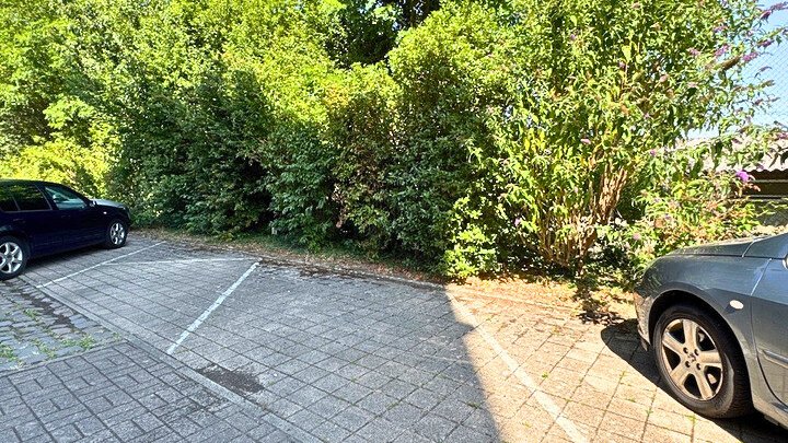 2 ZKB Wohnung mit EBK und Stellplatz, sanierter Altbau in St. Arnual
