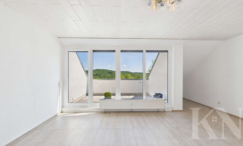 Ideal für Eigennutzer & Kapitalanleger – 2-ZKB mit Loggia im energetisch sanierten Mehrfamilienhaus