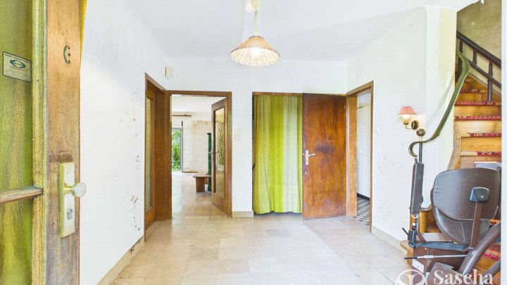 Freistehende Liegenschaft mit Sanierungsbedarf in erhöhter Wohnlage nahe der Blieskasteler Altstadt