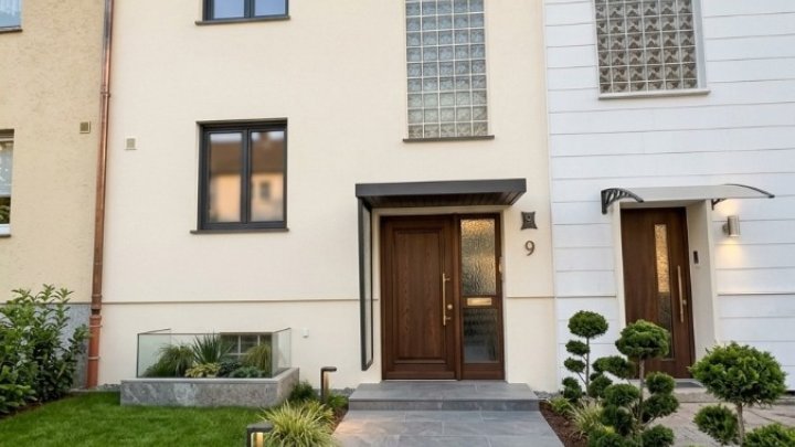 Attraktive Maisonette-Wohnung mit Terrasse, Garten und Einbauküche
