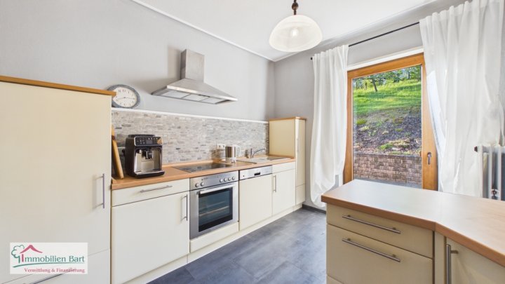 MERZIG: HAUS MIT EIN BIS ZWEI WOHNUNGEN / IDYLLISCH AM BACHLAUF / MIT CA. 33 AR GRUNDSTÜCK