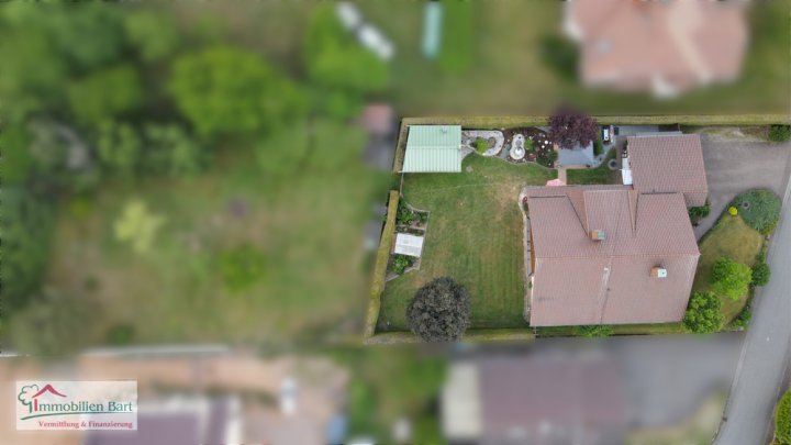 SOFORT VERFÜGBAR! WOHNHAUS MIT TOLLEM GARTENGRUNDSTÜCK IN TOP LAGE VON LOSHEIM/NIEDERLOSHEIM