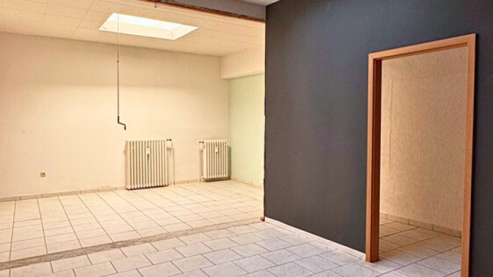 Wohn- und Geschäftshaus, zentrale Lage von Dillingen, rund 528m² Gesamtfläche