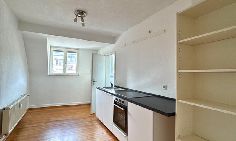 Helle und gepflegte 3-ZKB-Altbauwohnung im Nauwieser Viertel