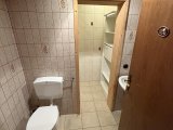 Erdgeschoss Wohnung (Rechts) Badezimmer