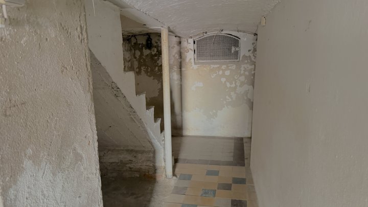 Sanierungsobjekt für Handwerker / Anleger in ruhiger Lage