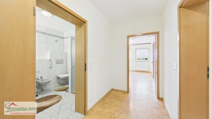 ERDGESCHOSSWOHNUNG MIT TERRASSE UND KELLER IN PERL / SOFORT VERFÜGBAR