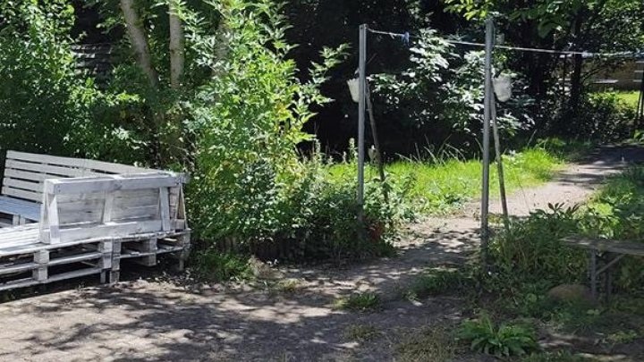 Zweifamilienhaus mit Gewerbeeinheit in Riegelsberg-OT zu verkaufen